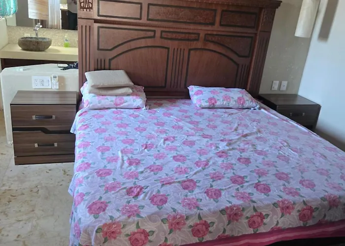 Dario 12 * Zihuatanejo